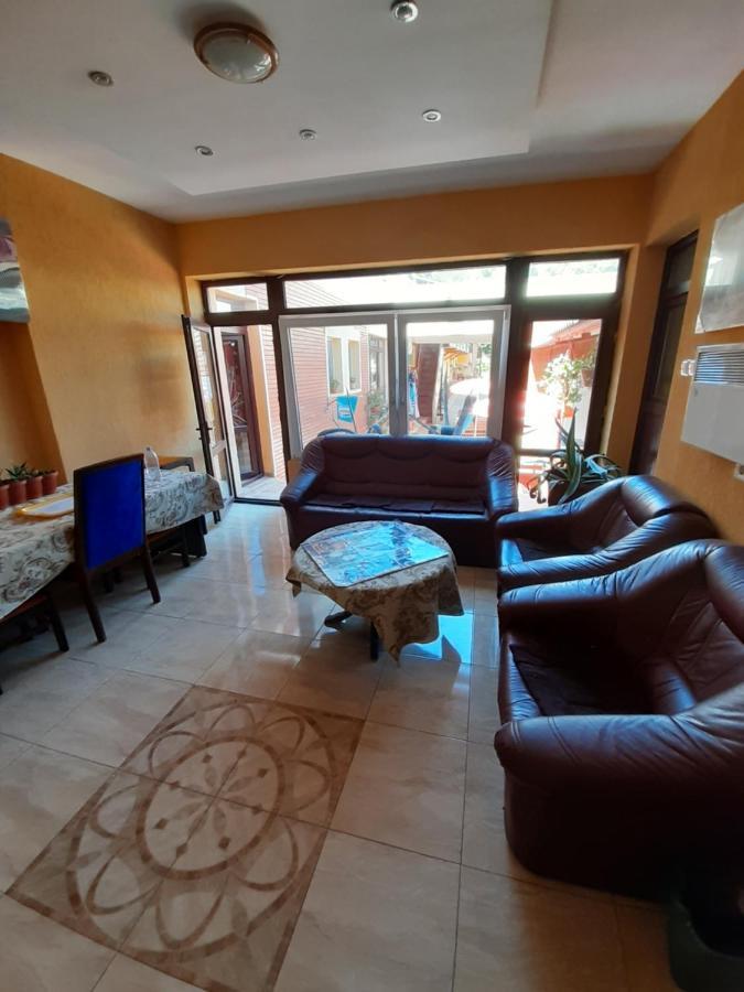 Hotel Casa Rebeca à Neptun Extérieur photo